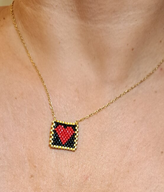 Atsalino-Kolie-Miyuki-Pixel-Heart