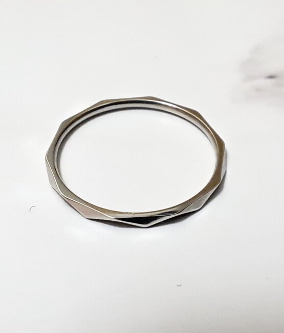 Atsalino-daxtylidi-veraki-asimi